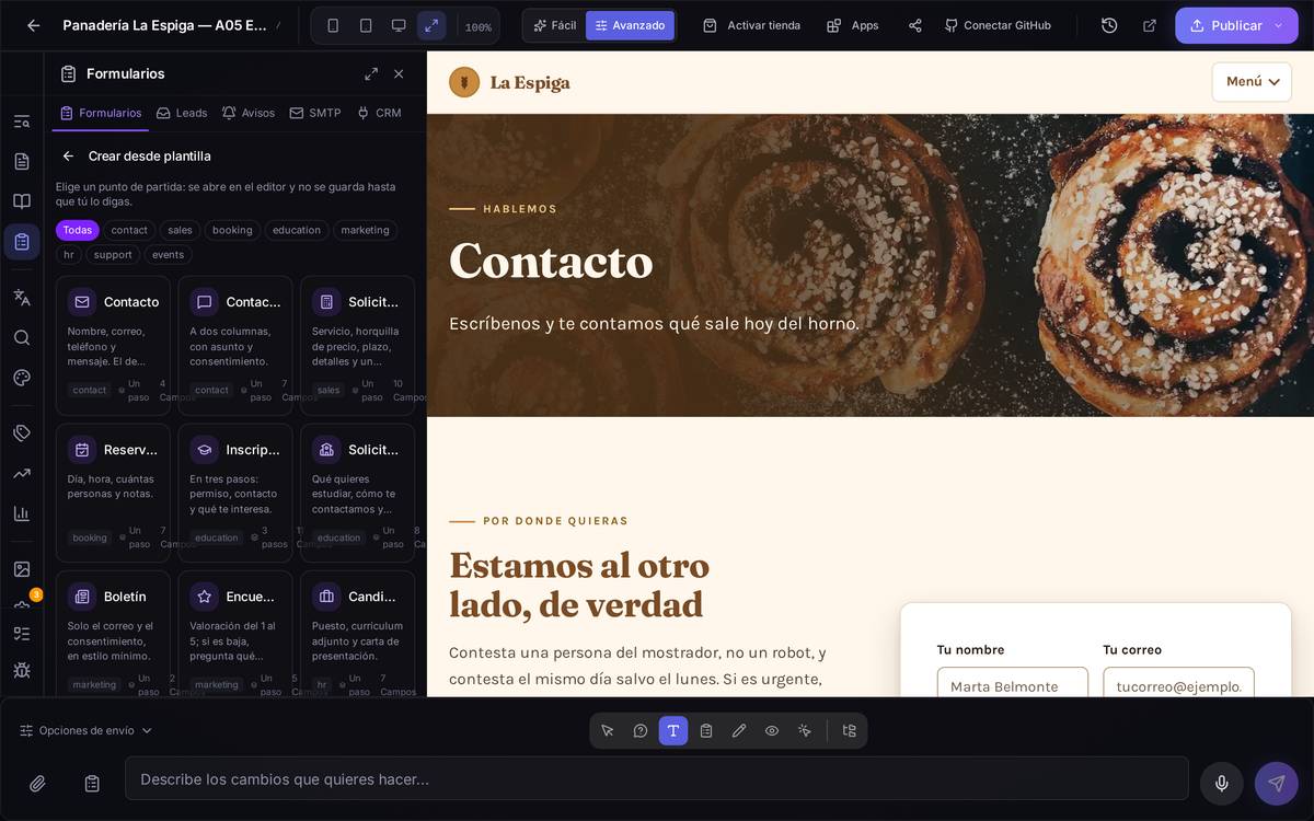 La galería de plantillas. Cada tarjeta dice para qué sirve el formulario y si va por pasos.