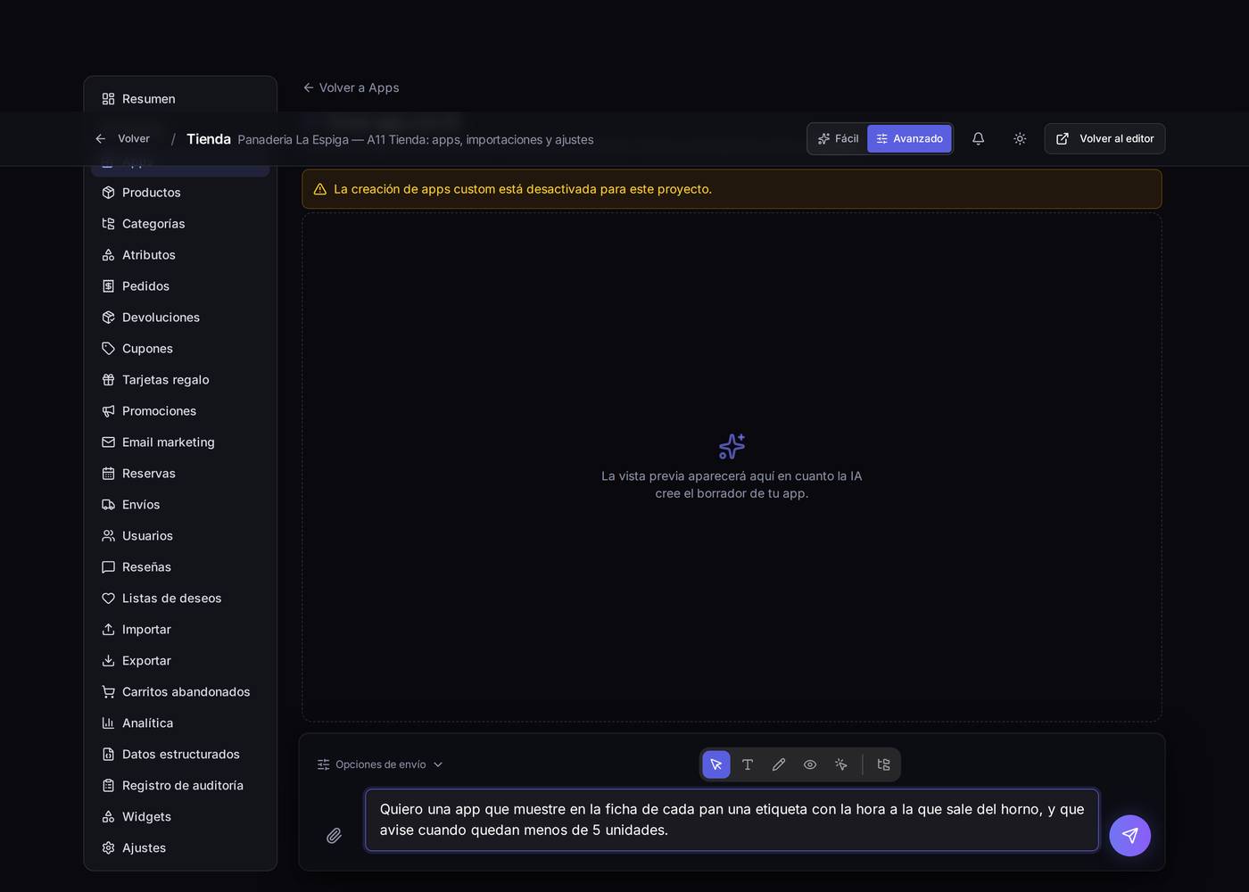 La misma pantalla con la petición ya escrita en el chat y sin enviar todavía: así de concreto conviene describir lo que quieres.